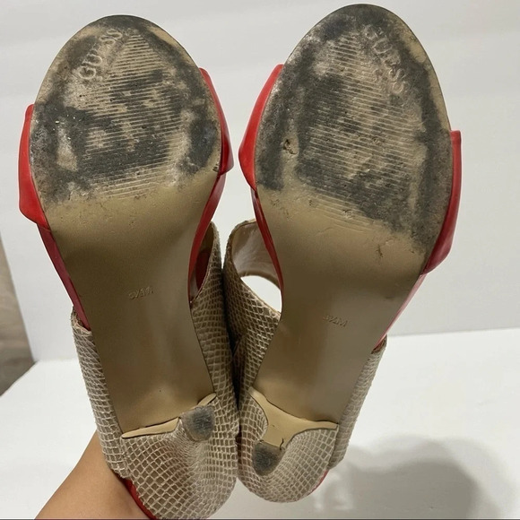 Guess Slip On  Strap Sandals Heels Size 8 1/2 - Picture 15 of 16